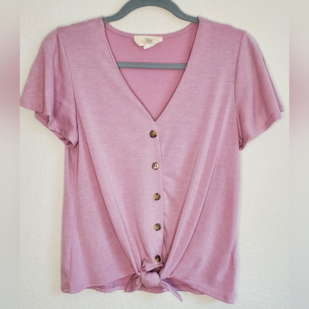 PINQUE Tie-up Crop Top - Picture 7 of 7